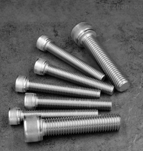 成就客户就是成就红桃国际
自己